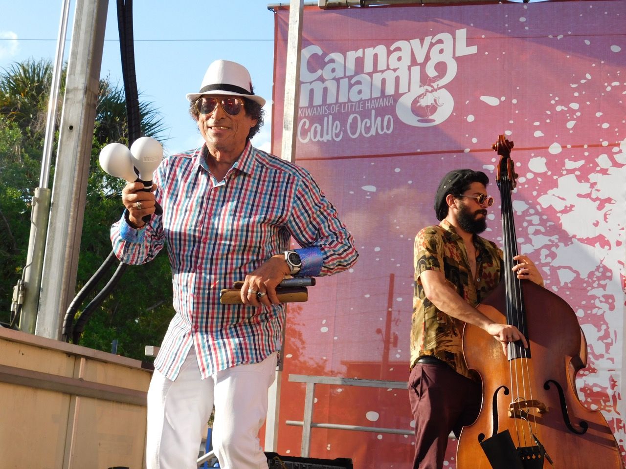 Groupe cubain durant le Carnaval Miami