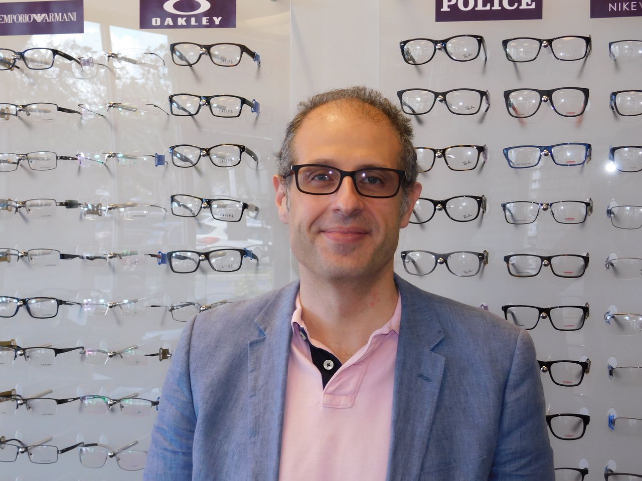 Eric Sebbah de Vision Store : magasin d'optique, opticien, ophtalmologue, optométriste à Deerfield Beach en Floride