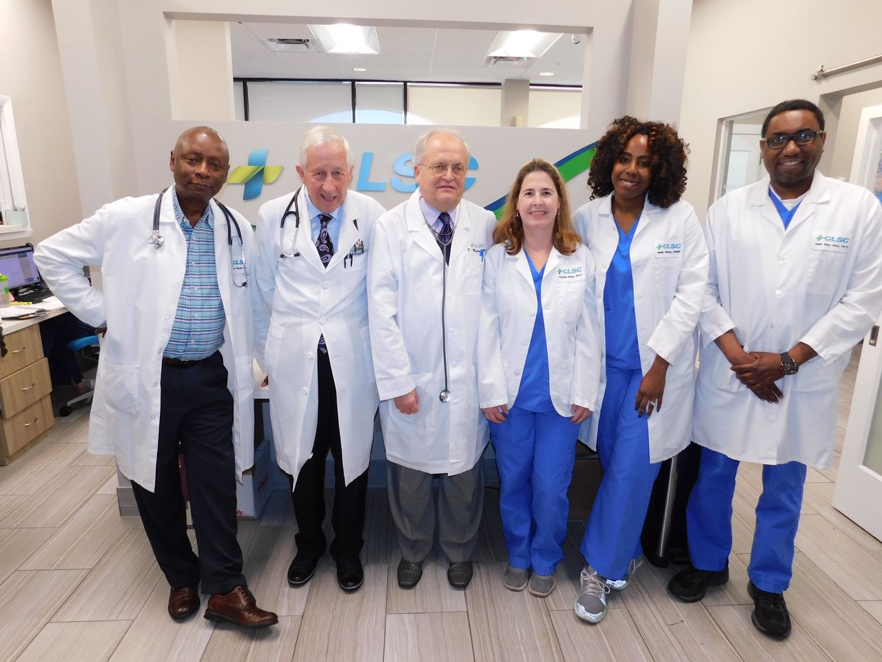 Les médecins des cliniques CLSC en Floride