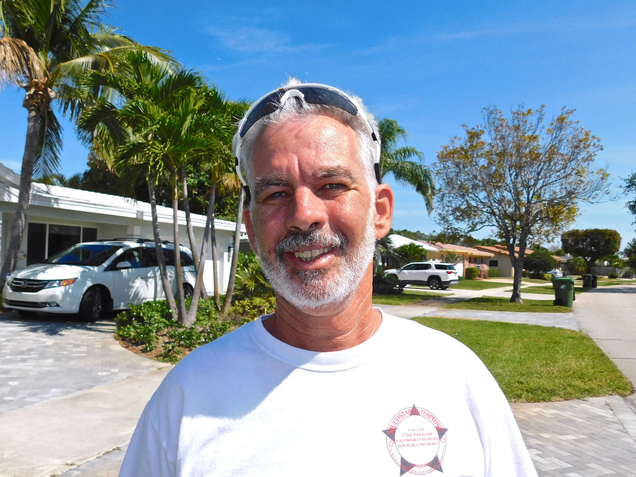 Peter Lefebvre, de Multistar Services, surveillance et sécurité des maisons et résidences dans les comtés de Palm Beach et de Broward : West Palm Beach, Fort Lauderdale, Hollywood.... en Floride