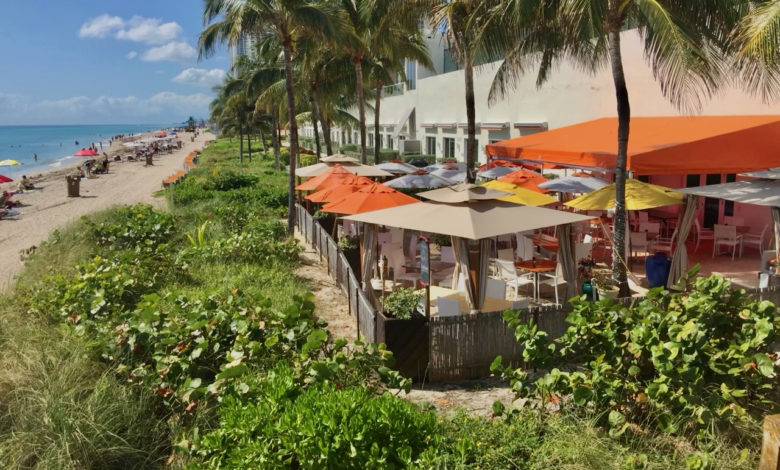 Restaurant Tahiti Beach de Sunny Isles : le seul sur la plage de tout Miami-Dade !