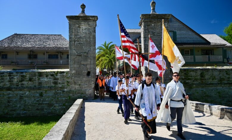 La Pascua Florida : un pèlerinage de 5 jours jusqu’à St Augustine (Floride) lancé par l’abbé Marc Vernoy