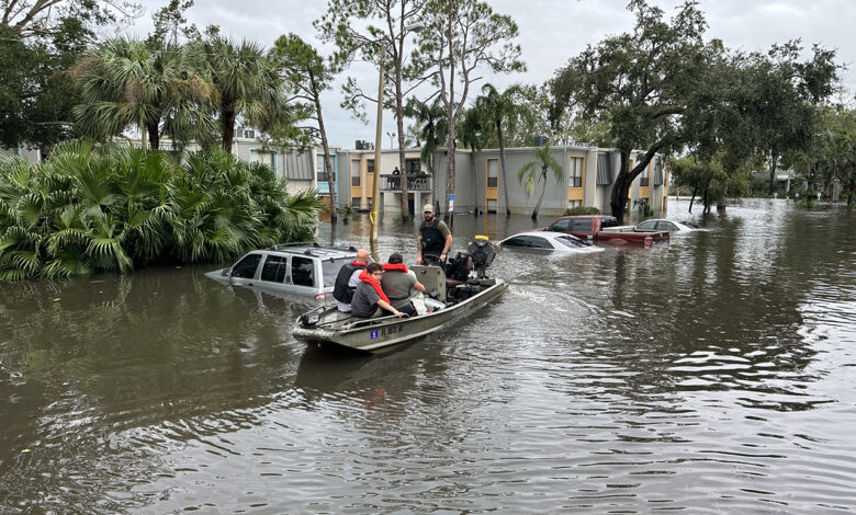 Comme après chaque ouragan, les agents de la FWC se joignent au State Emergency Operations Center pour intervenir dans les zones inondées.